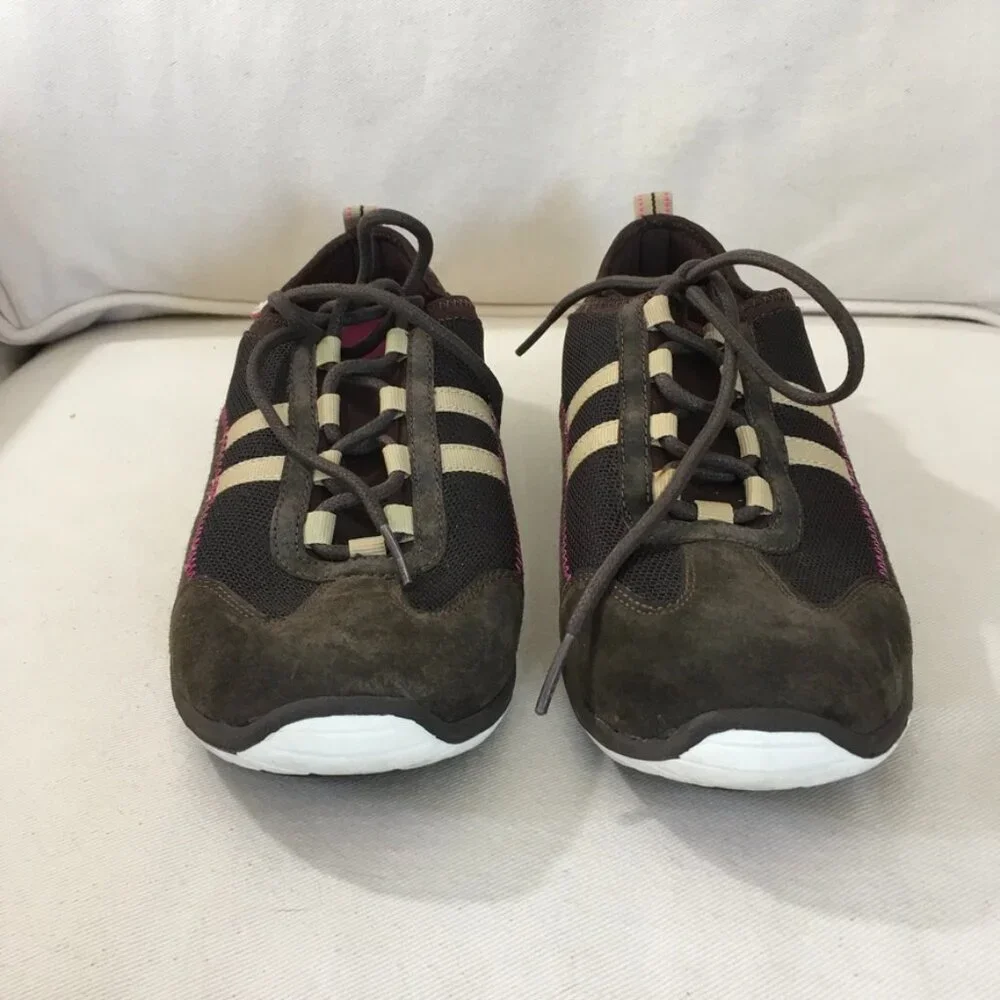 Rocket Dog Brown/Pink Suede Sneaker